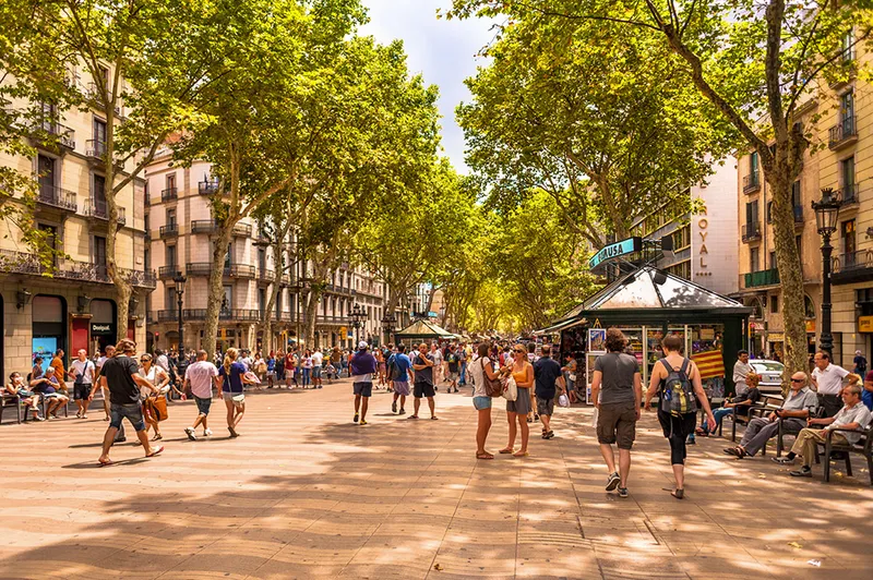 Moving to Barcelona as an EU citizen – city lifestyle