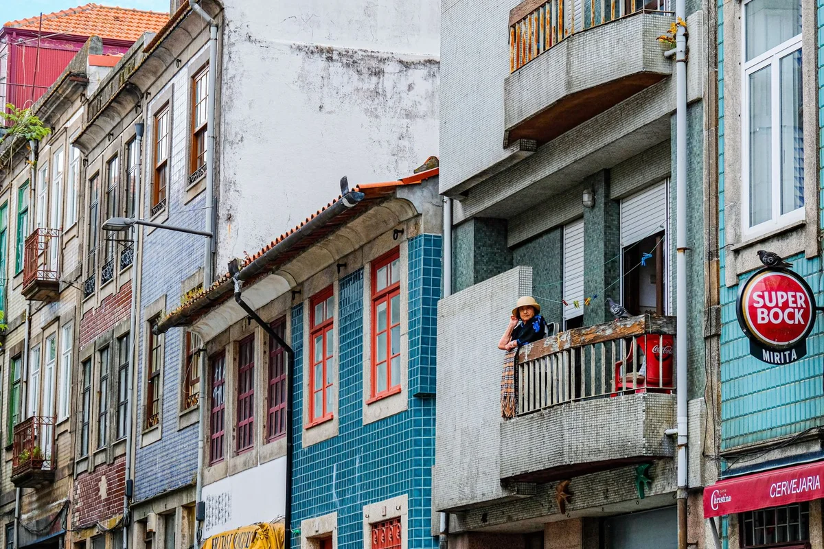 Living in Porto Bonfim Like a Local: 2026 Expat Guide